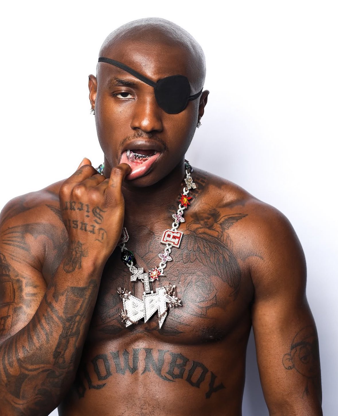 Ruger surpasses 1.1 billion streams on Spotify