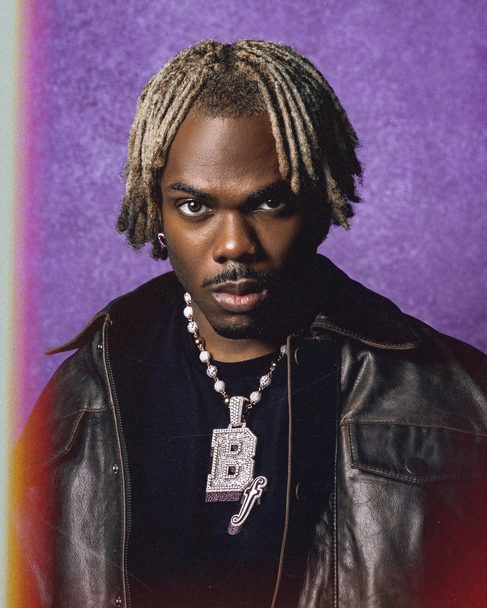 CKay’s “emiliana” Surpasses 300 million Streams on Spotify