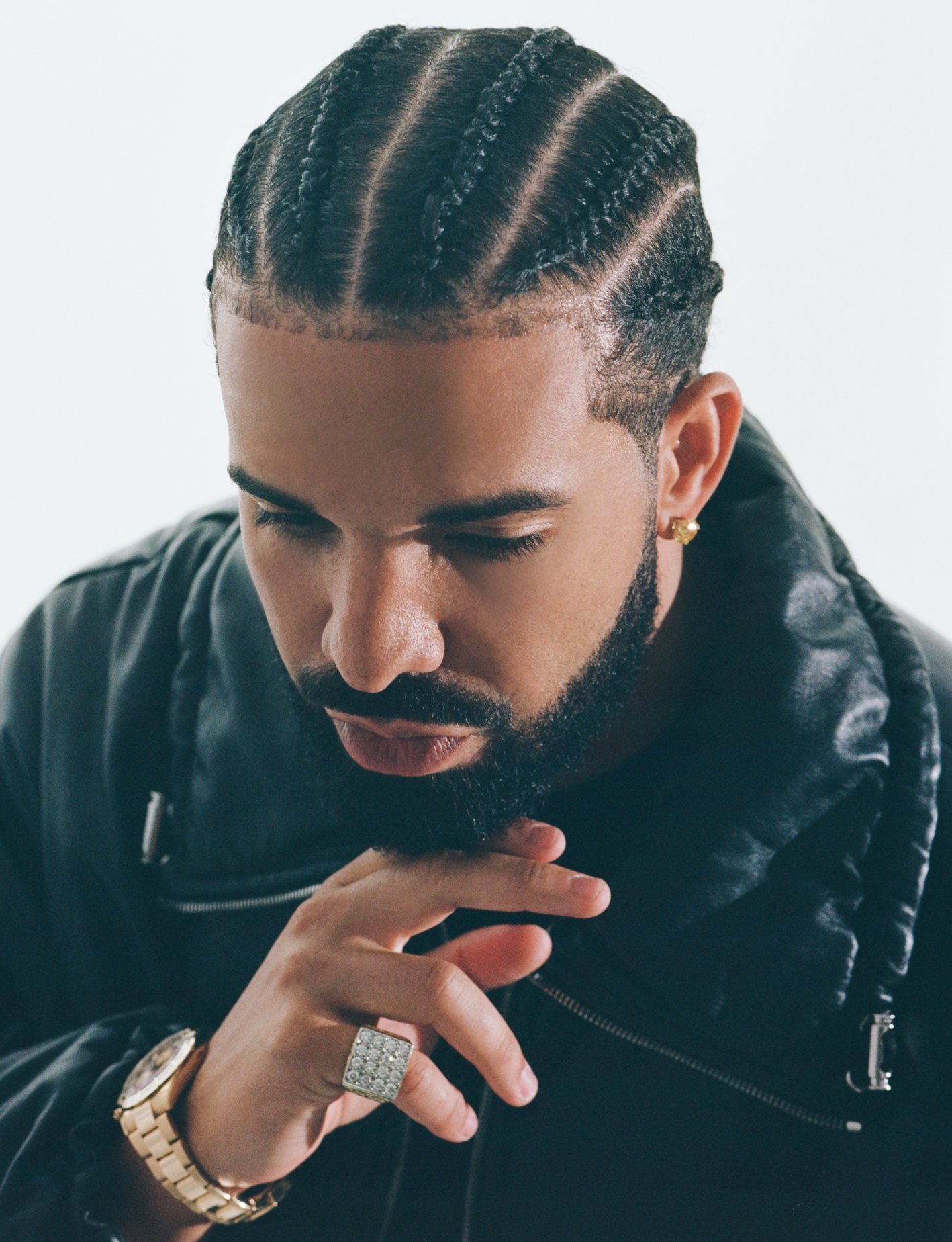 Drake Makes History as First Artist to Simultaneously Debut Three Albums in the Billboard 200 Top 3
